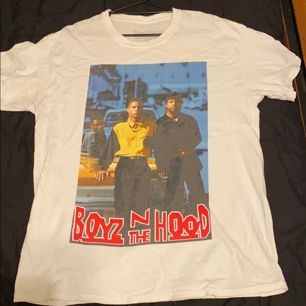 Medium BOYZ N THE HOOD GRAPHIC TEE